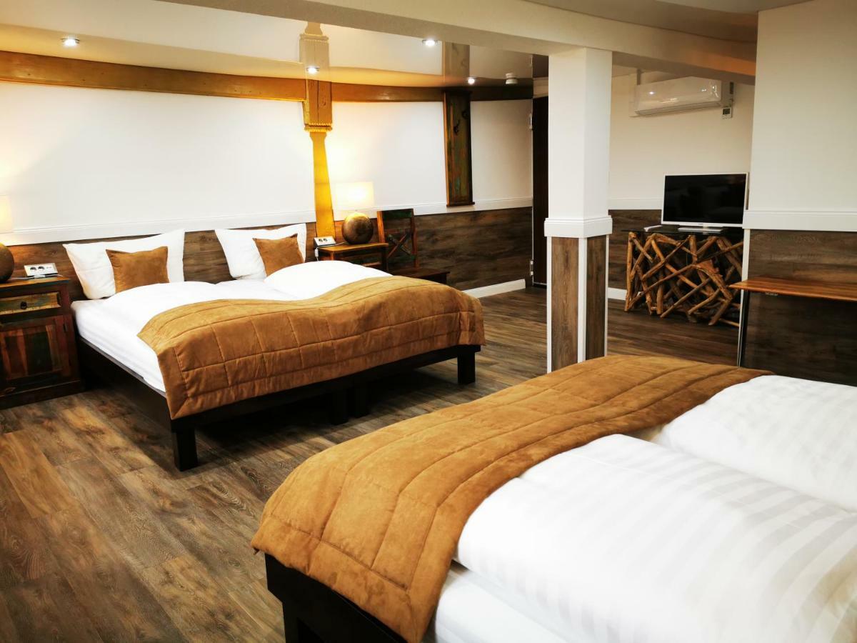 Risa Hotels - Landgasthaus Zum Kreuz غاغناو المظهر الخارجي الصورة