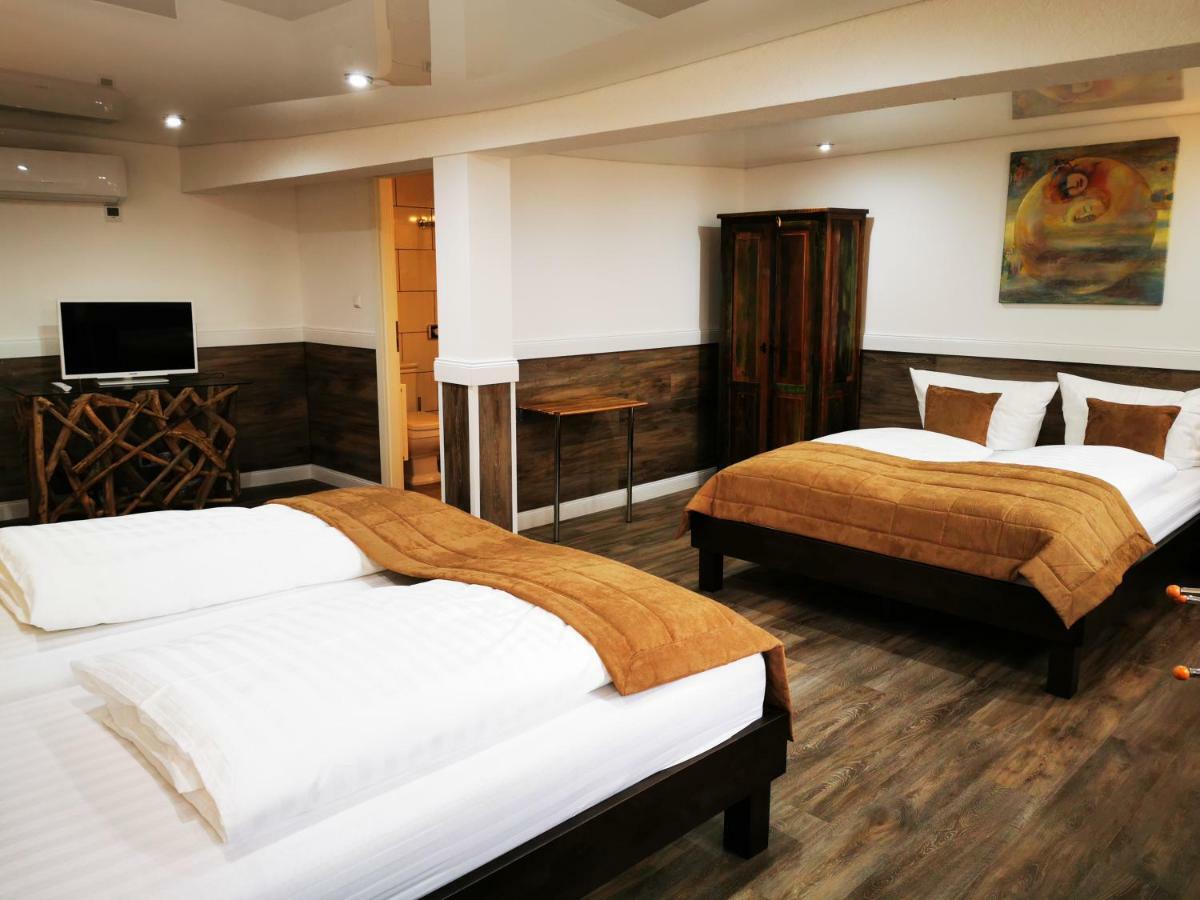 Risa Hotels - Landgasthaus Zum Kreuz غاغناو المظهر الخارجي الصورة